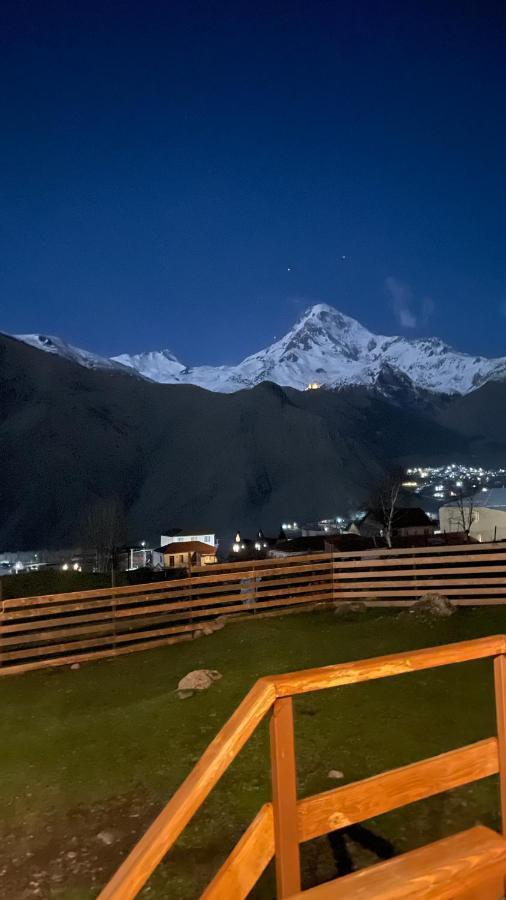 Aura Cottages Kazbegi Esterno foto