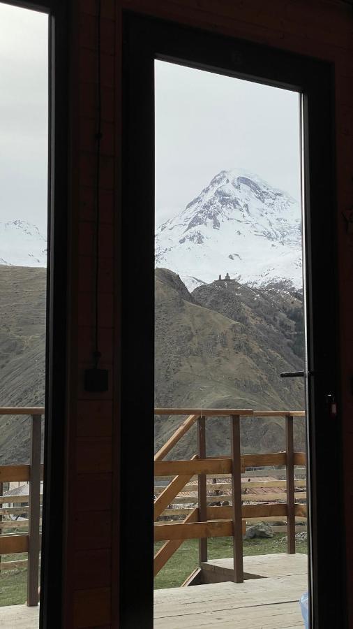 Aura Cottages Kazbegi Esterno foto