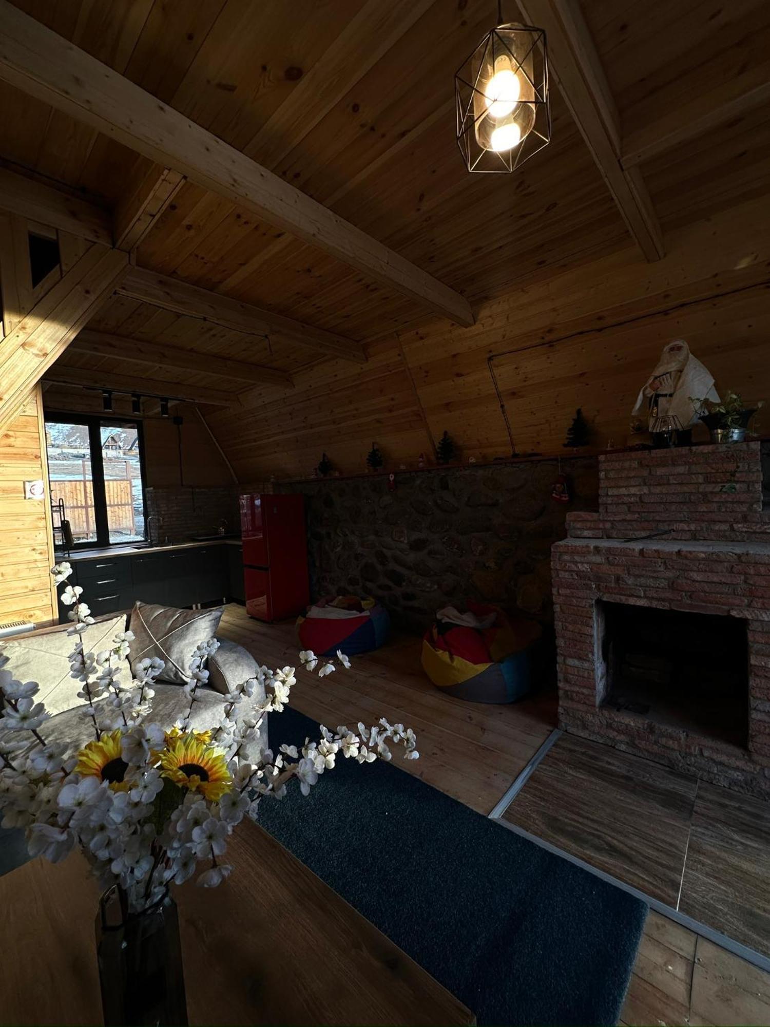 Aura Cottages Kazbegi Esterno foto