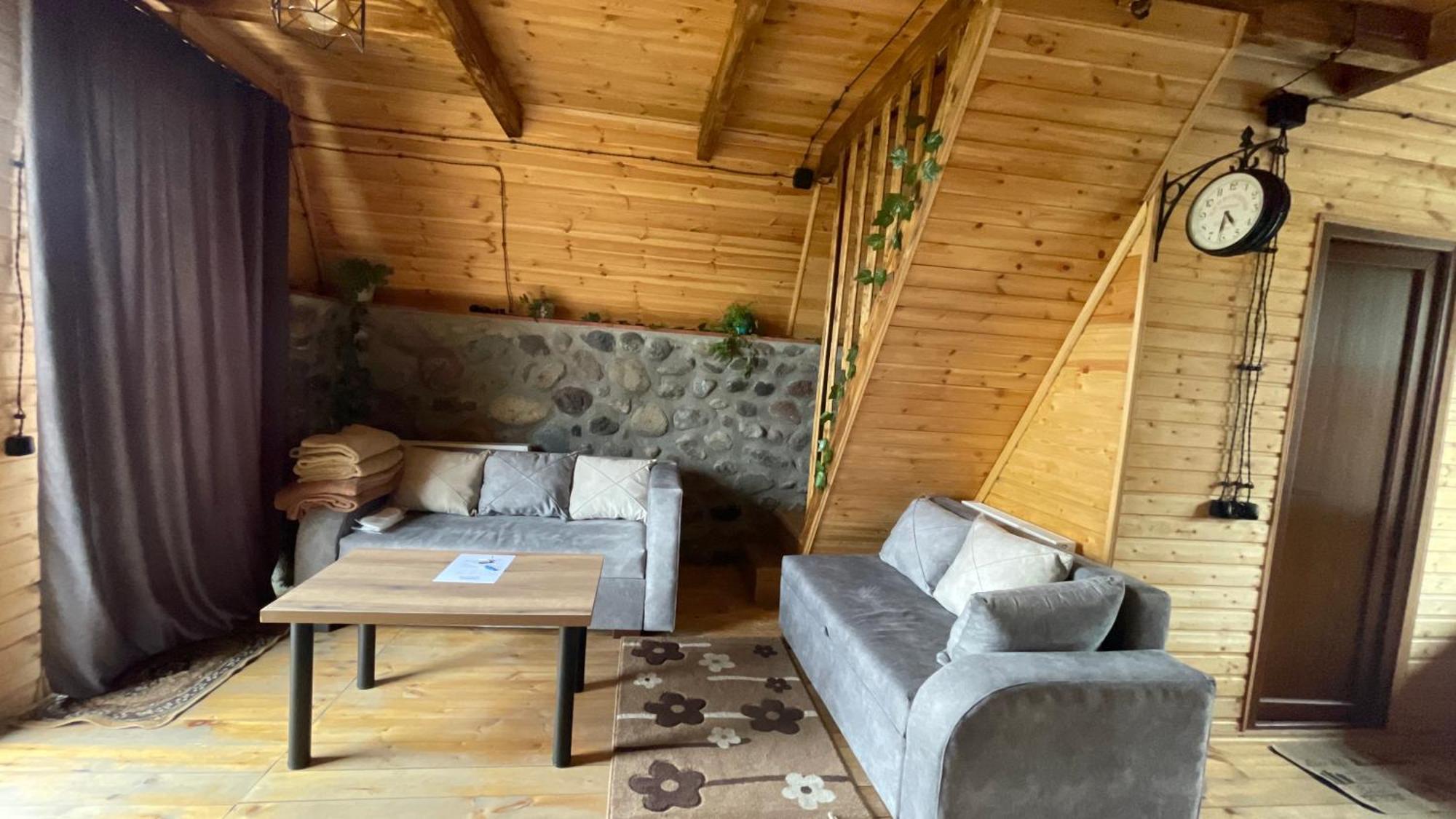 Aura Cottages Kazbegi Esterno foto